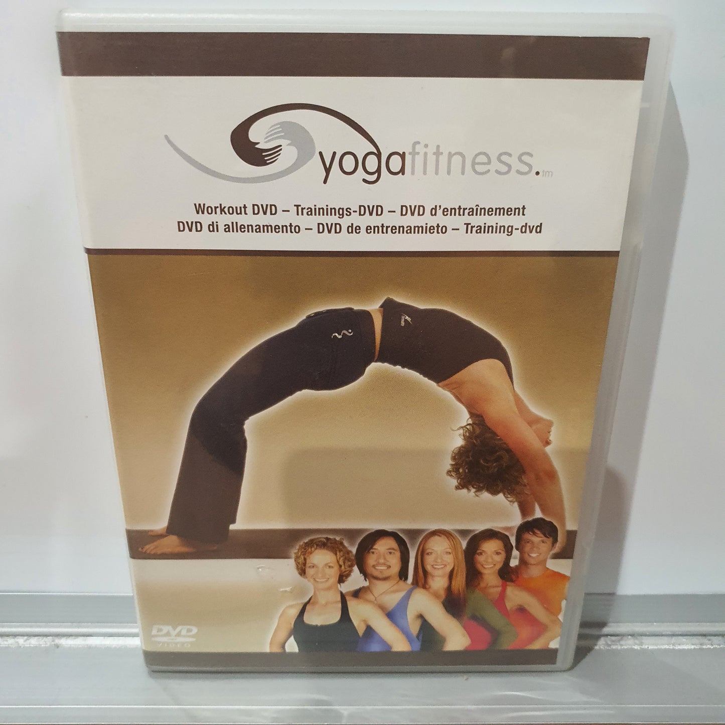 YOGA FITNESS