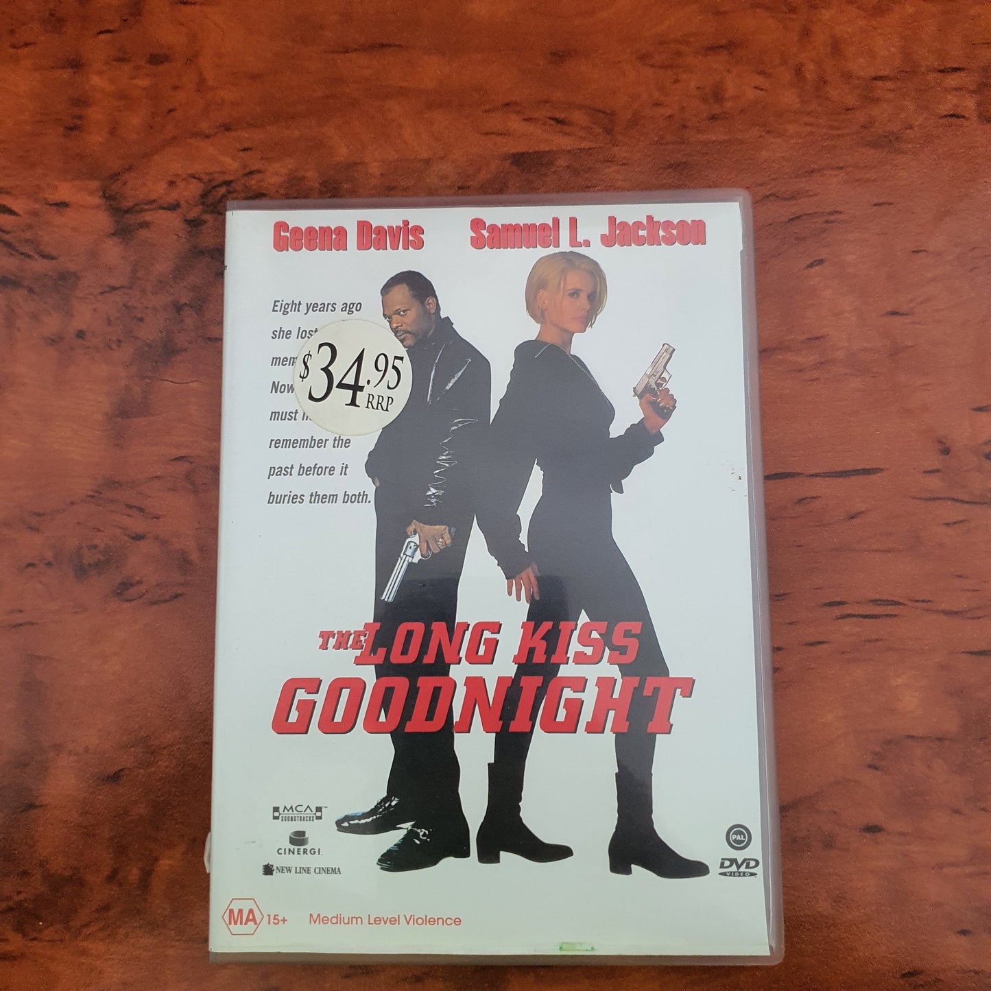 the long kiss goodnight