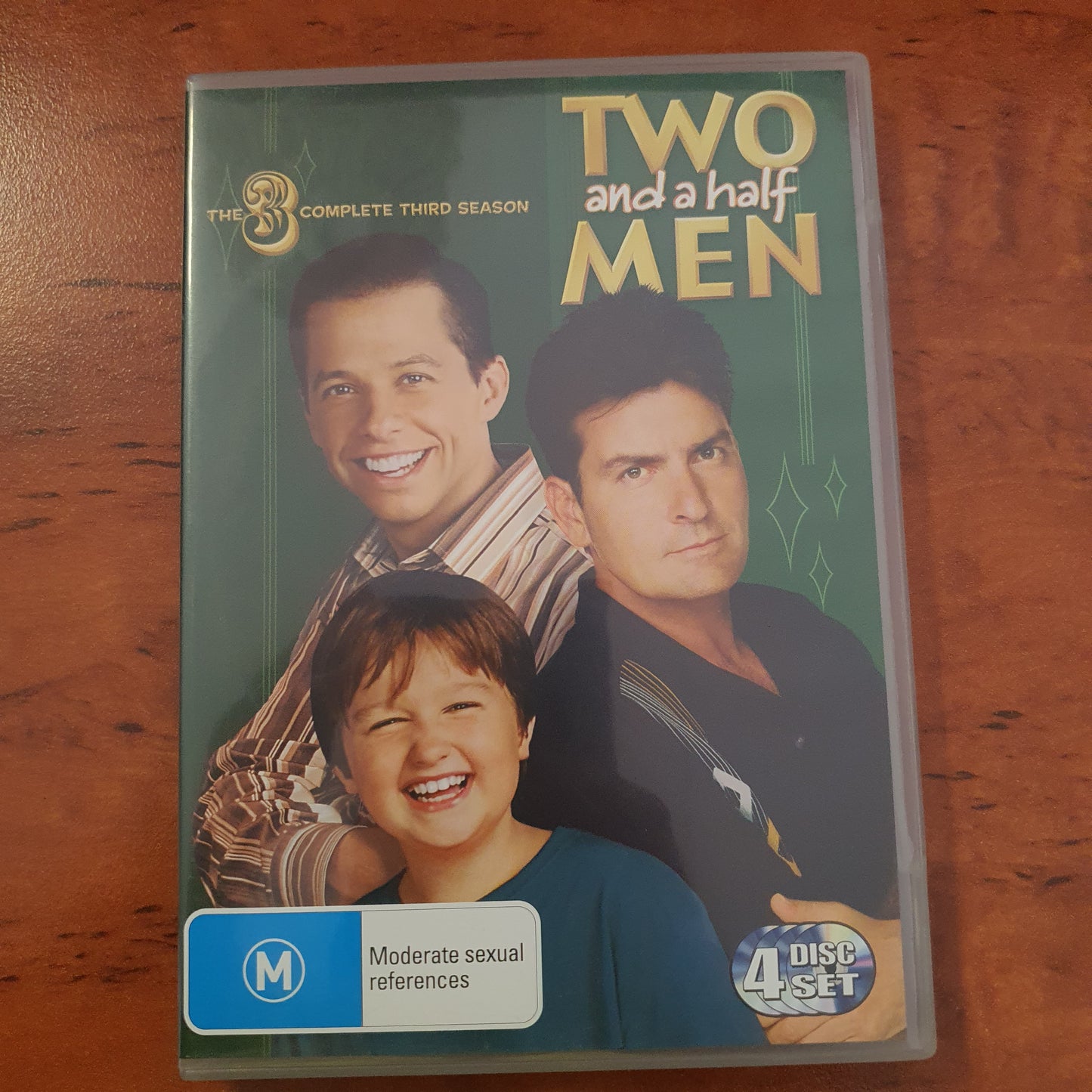 TWO & A HALF MEN SEASON 3