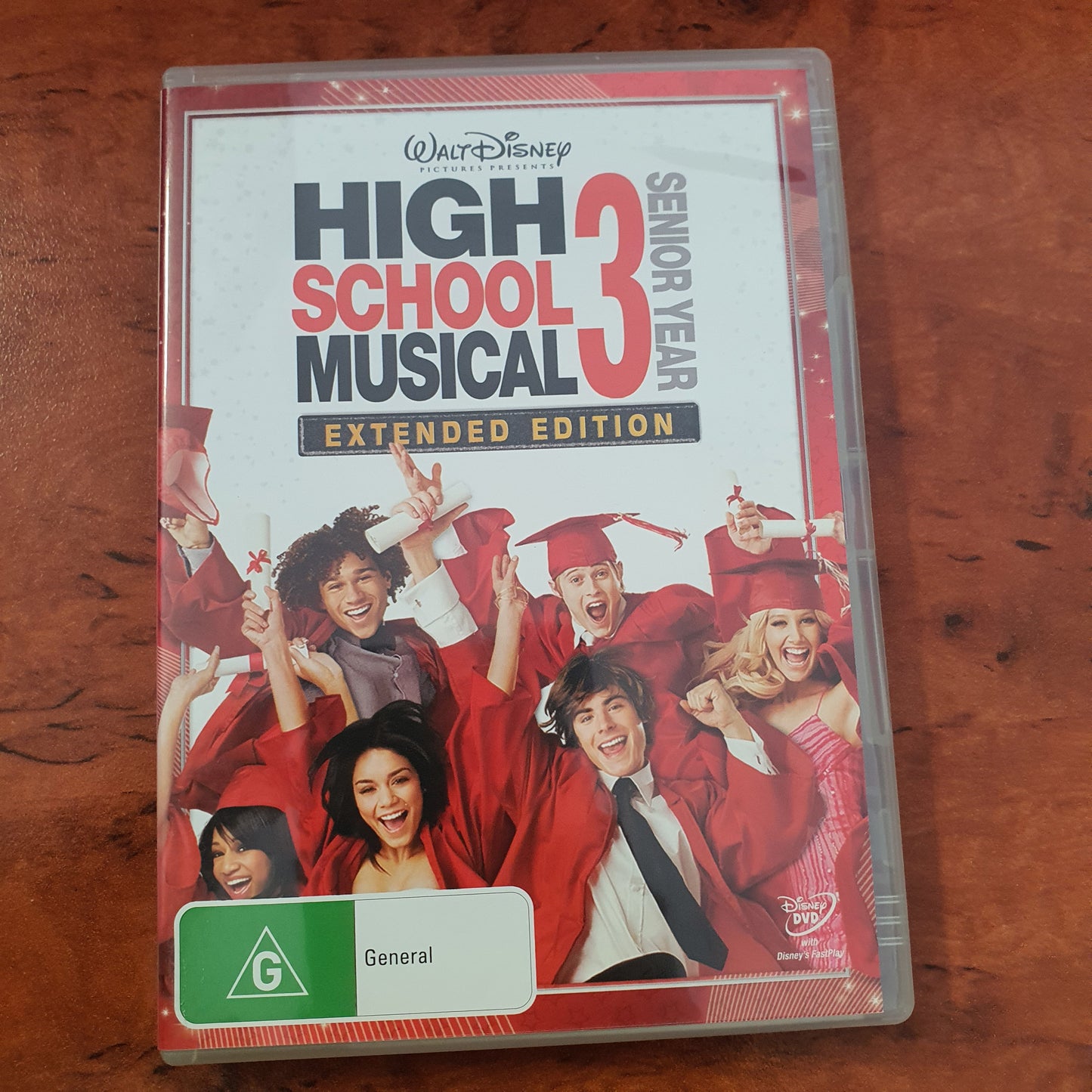 HIGH SCHOOL MUSICAL 3