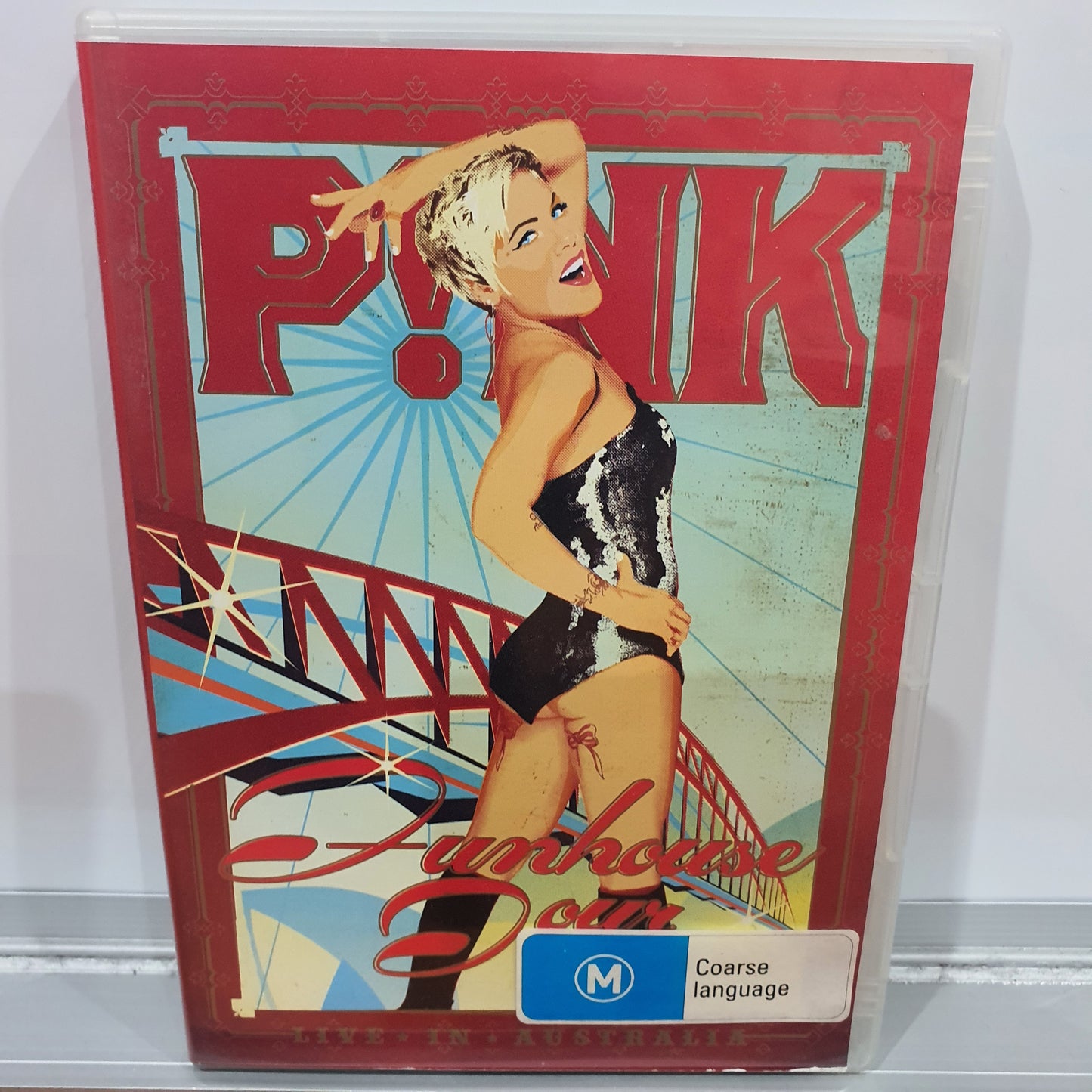 PINK FUNHOUSE TOUR LIVE IN AUSTRALIA