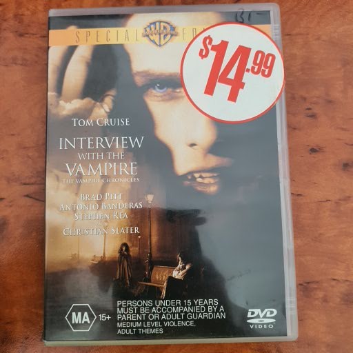 INTERVIEW WITH THE VAMPIRE